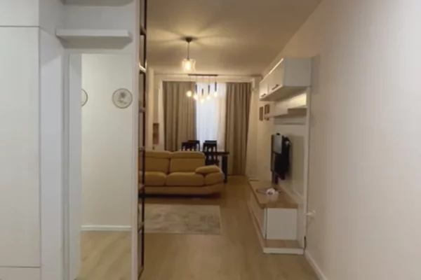 Shtepi ne shitje 2+1 ne Tirane - 280,000 Euro