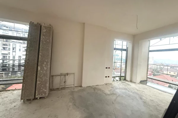Shtepi ne shitje 2+1 ne Tirane - 170,000 Euro