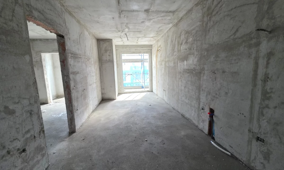 Apartment for sale in Tirana 1+1, Emty