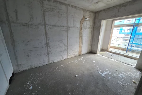 Apartment for sale in Tirana 1+1, Emty