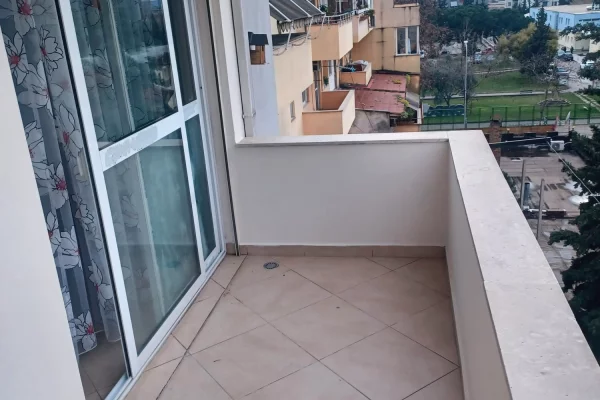 Apartment for rent in Tirana 2+1, Emty