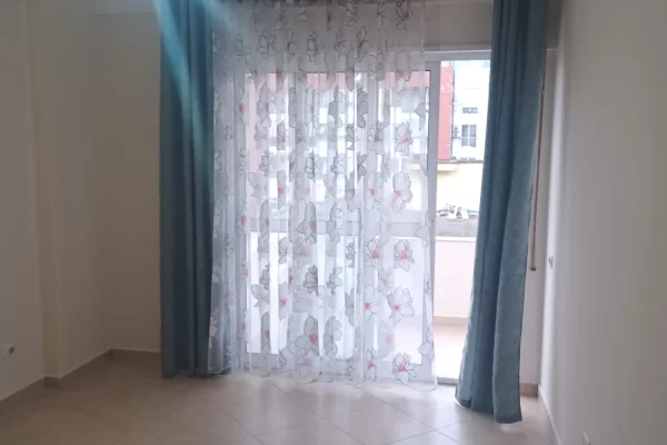 Apartment for rent in Tirana 2+1, Emty