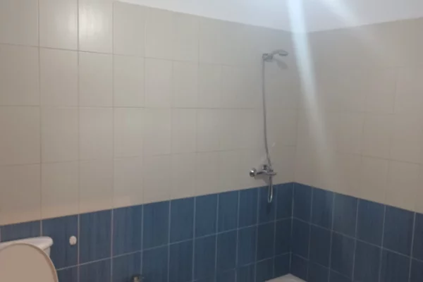 Apartment for rent in Tirana 2+1, Emty