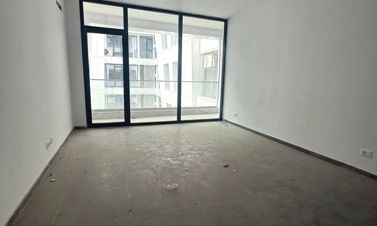 Shtepi ne shitje Apartament ne Tirane, 2+1, Mobilimi Bosh, pa mobiluar, Pagesa 177,000  Euro.