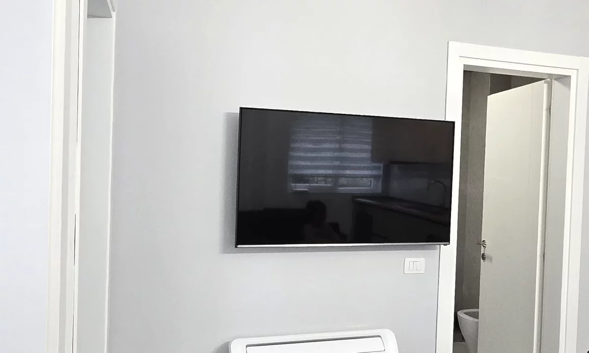 Shtepi me qera Apartament ne Tirane, 2+1, Mobilimi E mobiluar, Pagesa 60,000  Leke.