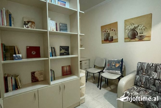 Shtepi me qera 2+1 ne Tirane - 600 Euro