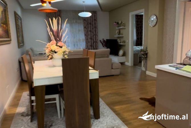 Shtepi ne shitje 2+1 ne Tirane - 225,000 Euro