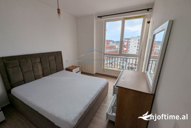 Shtepi ne shitje Apartament ne Tirane, 1+1, Mobilimi E mobiluar, Pagesa 95,000  Euro.