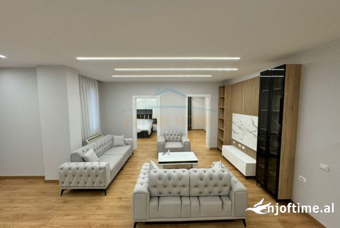 Shtepi ne shitje 2+1 ne Tirane - 180,000 Euro