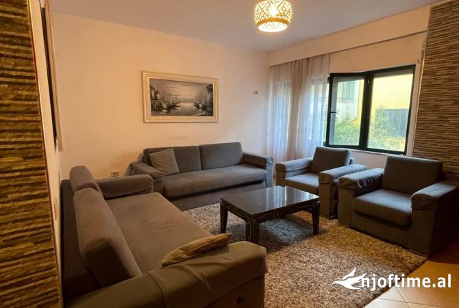 Shtepi ne shitje 2+1 ne Tirane - 120,000 Euro