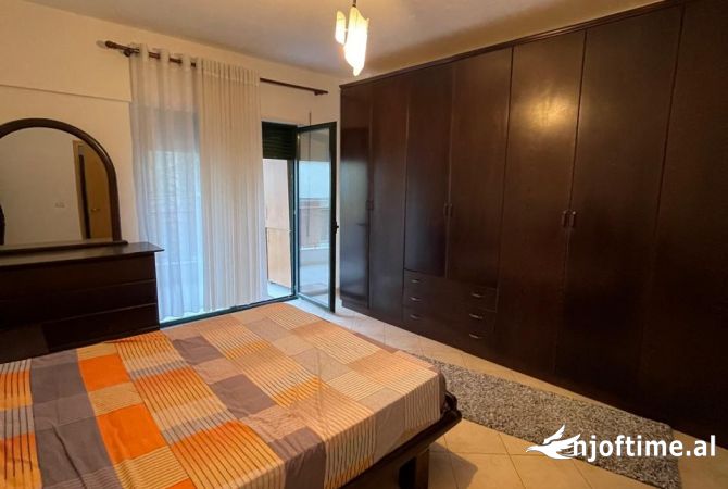 Shtepi ne shitje 2+1 ne Tirane - 120,000 Euro