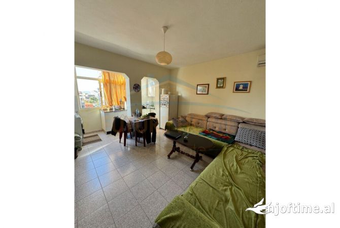 Shtepi ne shitje 2+1 ne Tirane - 130,000 Euro