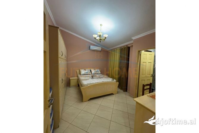 Casa in affitto 2+1 a Tirana - 800 Euro