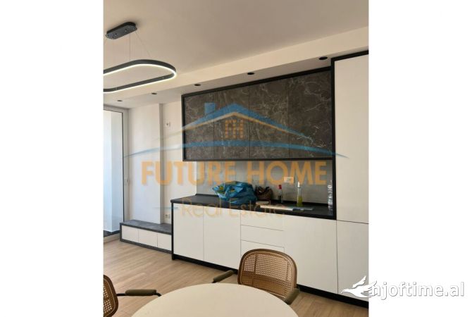 Shtepi ne shitje Apartament ne Tirane, Garsoniere, Mobilimi E mobiluar, Pagesa 84,000  Euro.