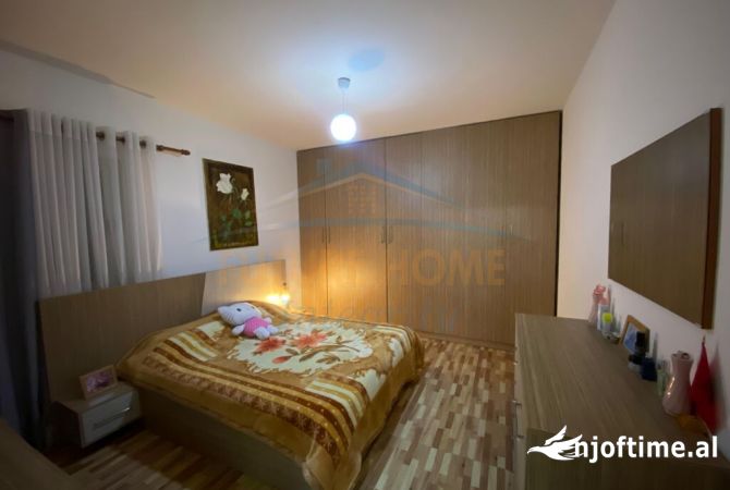Shtepi me qera 1+1 ne Tirane - 450 Euro