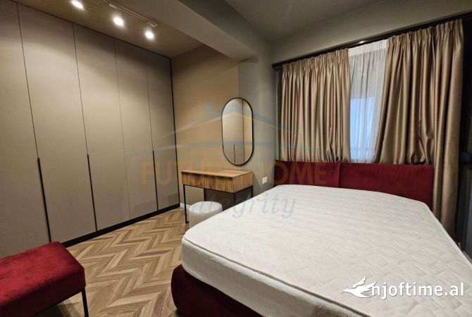Shtepi ne shitje Apartament ne Tirane, 1+1, Mobilimi E mobiluar, Pagesa 210,000  Euro.