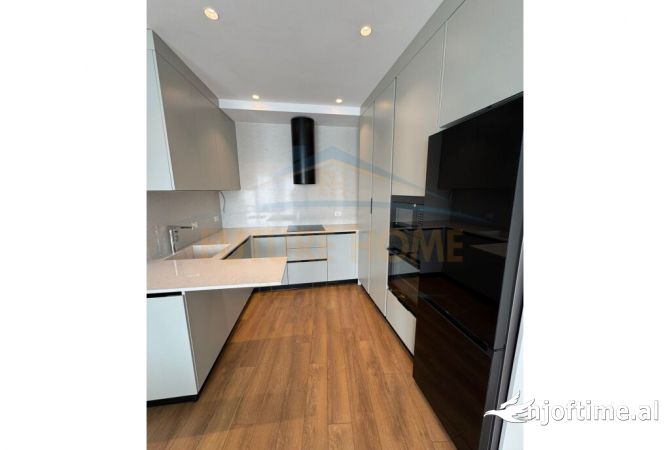 Shtepi me qera Apartament ne Tirane, 2+1, Mobilimi E mobiluar, Pagesa 1,600  Euro.