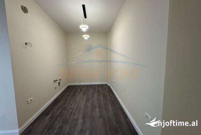 Shtepi ne shitje Apartament ne Tirane, 1+1, Mobilimi E mobiluar, Pagesa 119,000  Euro.