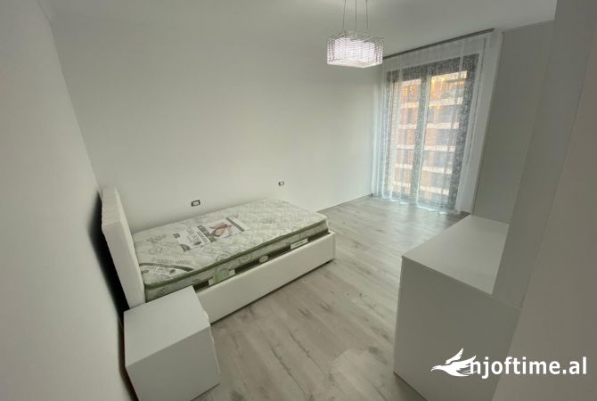 Shtepi me qera 2+1 ne Tirane - 600 Euro