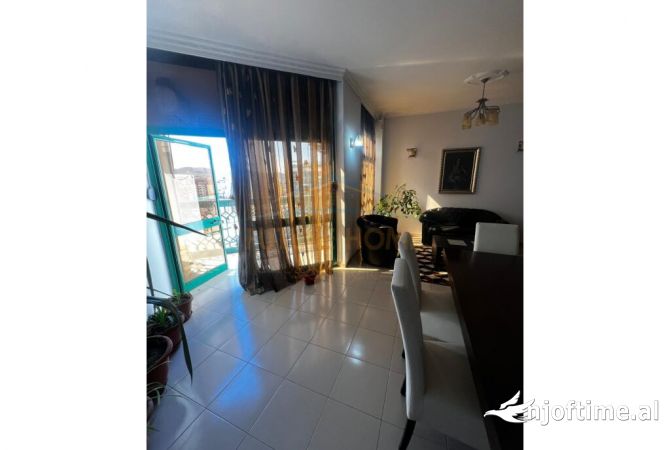 Shtepi ne shitje 2+1 ne Tirane - 310,000 Euro
