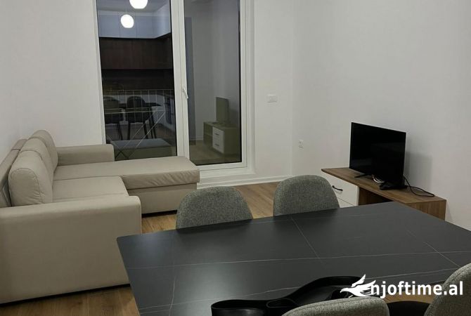 Shtepi ne shitje 1+1 ne Tirane - 90,000 Euro