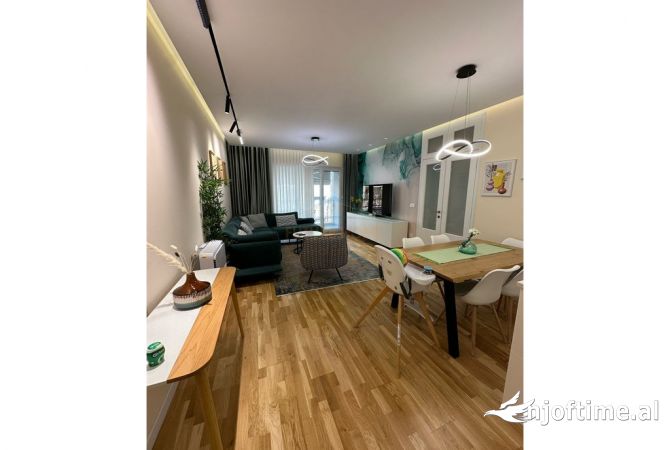 Shtepi ne shitje 2+1 ne Tirane - 249,000 Euro