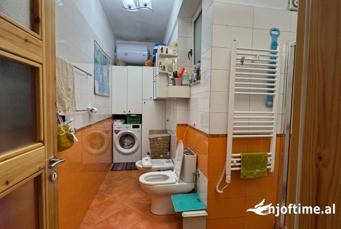 Shtepi ne shitje 2+1 ne Tirane - 250,000 Euro
