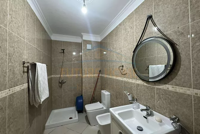 Shtepi ne shitje 2+1 ne Tirane - 135,000 Euro
