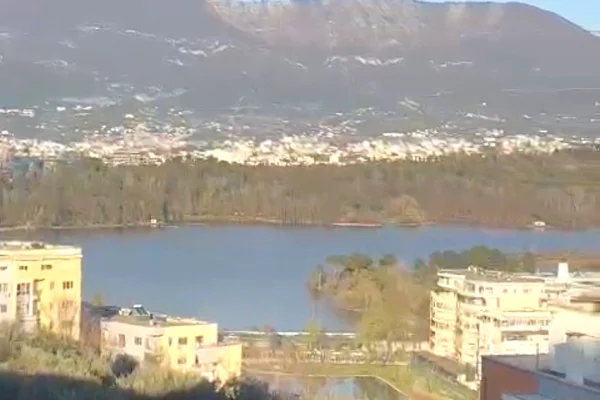 Shtepi ne shitje 2+1 ne Tirane - 260,000 Euro