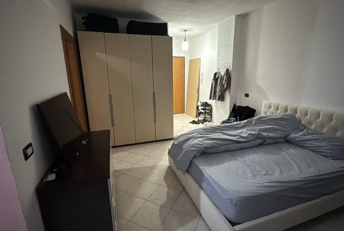 House for Rent Garsoniere in Tirana - 300 Euro