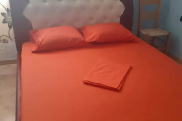 Shtepi me qera 1+1 ne Vlore - 20,000 Leke