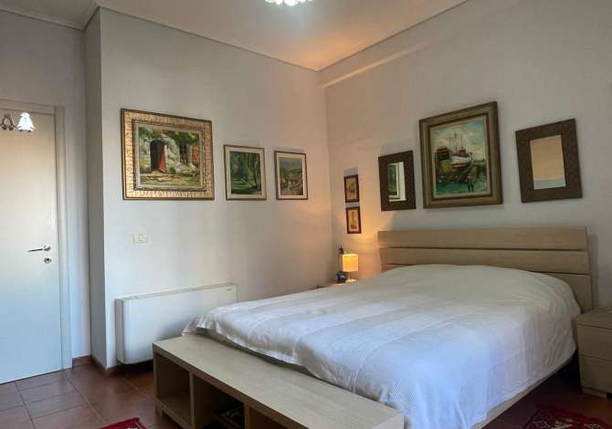 Shtepi me qera Apartament ne Tirane, 3+1, Mobilimi E mobiluar, Pagesa 800  Euro.