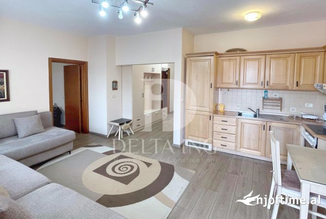 Shtepi me qera Apartament ne Tirane, 2+1, Mobilimi E mobiluar, Pagesa 850  Euro.