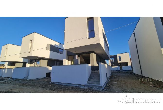Shtepi ne shitje 3+1 ne Durres - 385,000 Euro