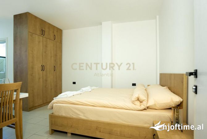 Shtepi ne shitje Apartament ne Durres, Garsoniere, Mobilimi E mobiluar, Pagesa 47,000  Euro.