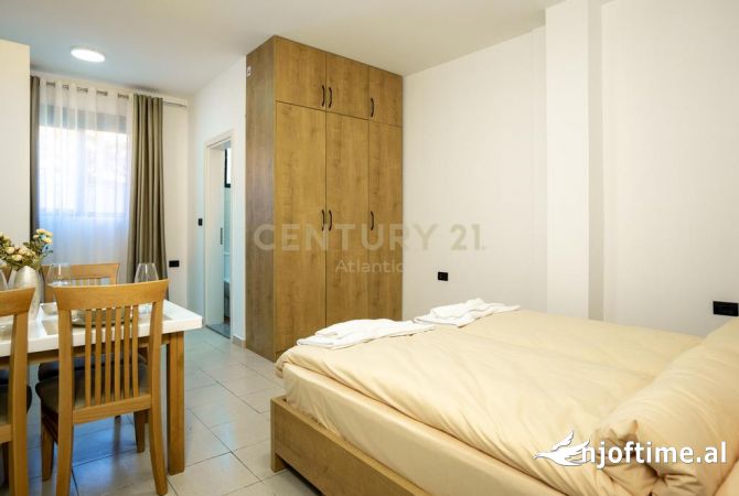 Shtepi ne shitje Apartament ne Durres, Garsoniere, Mobilimi E mobiluar, Pagesa 47,000  Euro.