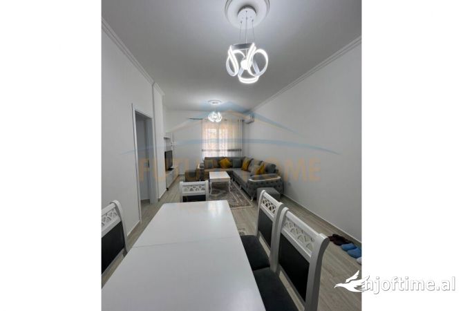 Shtepi me qera 2+1 ne Tirane - 600 Euro
