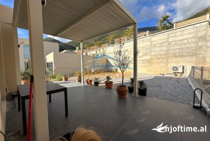 Shtepi ne shitje 2+1 ne Himare - 620,000 Euro