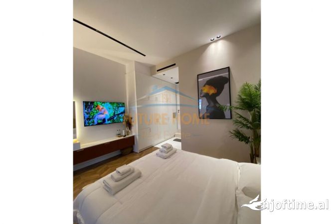 Shtepi ne shitje Apartament ne Vlore, 2+1, Mobilimi E mobiluar, Pagesa 280,000  Euro.