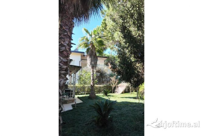Shtepi ne shitje 2+1 ne Durres - 300,000 Euro