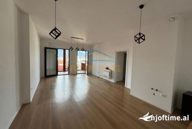 SHITET APARTAMENT 3+1+2, GARDEN BUILDING, RRUGA KAVAJES