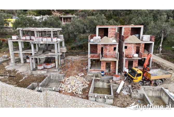 Shtepi ne shitje 5+1 ne Himare - 580,000 Euro