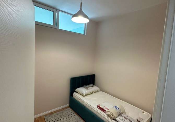 Shtepi me qera Apartament ne Tirane, 2+1, Mobilimi E mobiluar, Pagesa 550  Euro.