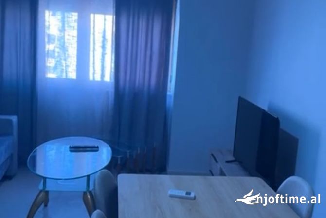 Shtepi me qera 2+1 ne Tirane - 70,000 Leke