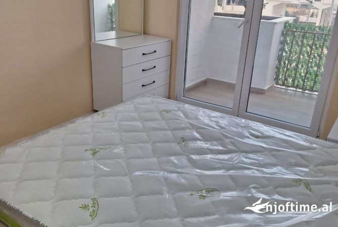 Shtepi me qera 2+1 ne Tirane - 500 Euro