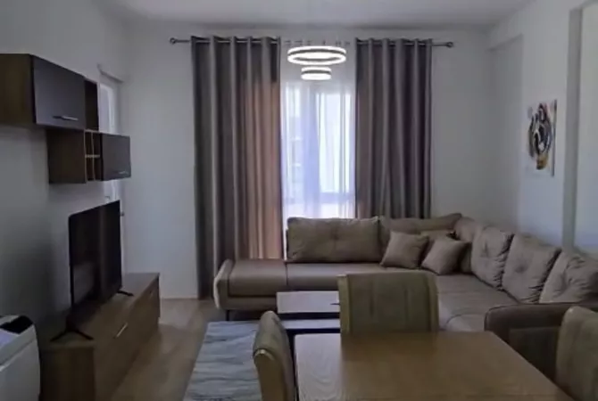 Casa in affitto 2+1 a Tirana - 50,000 Leke