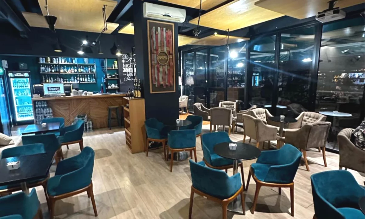 Jepet me qera Lokali