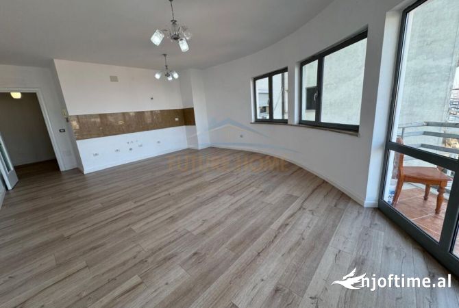 Shtepi ne shitje 1+1 ne Tirane - 150,000 Euro