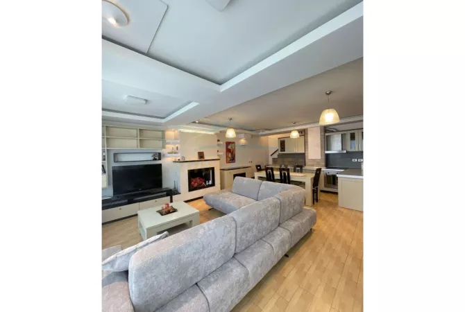 House for Rent 2+1 in Tirana - 950 Euro