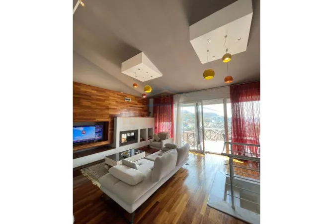 Shtepi me qera 3+1 ne Tirane - 1,200 Euro